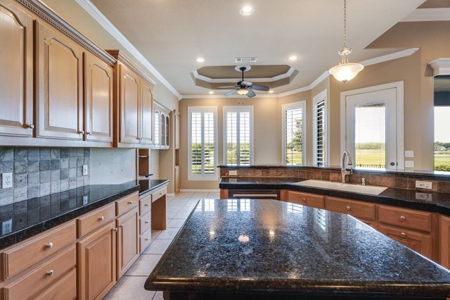 9520 Nutcracker Court, Granbury, TX 76049