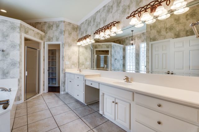 9520 Nutcracker Court, Granbury, TX 76049