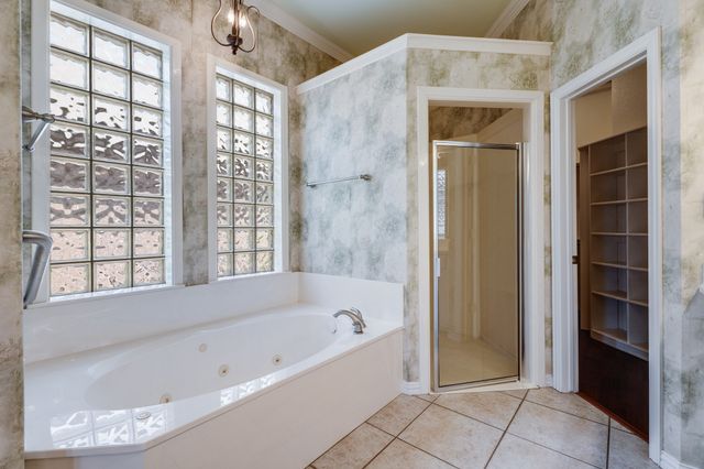9520 Nutcracker Court, Granbury, TX 76049