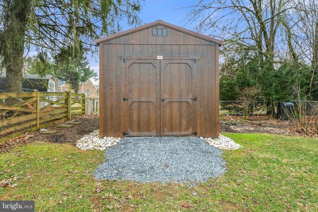 8010 GLENDALE DR, Frederick, MD 21702