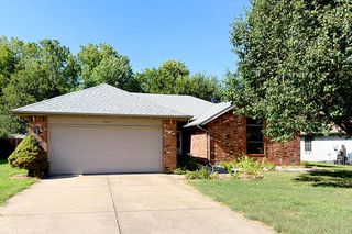 2225 W Rockwood Street, Springfield, MO 65807