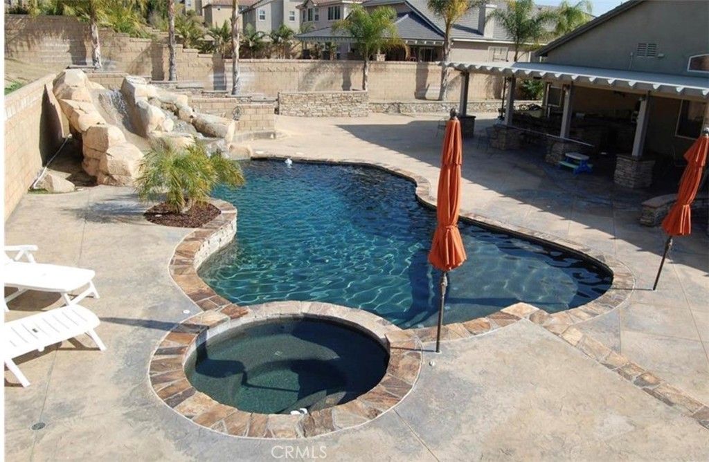 Image 4 of property listing at 239 Oldenburg, Norco, CA 92860