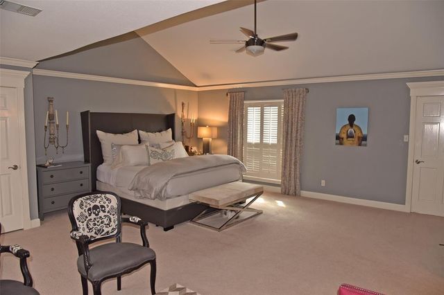 1802 Potomac D, Houston, TX 77057