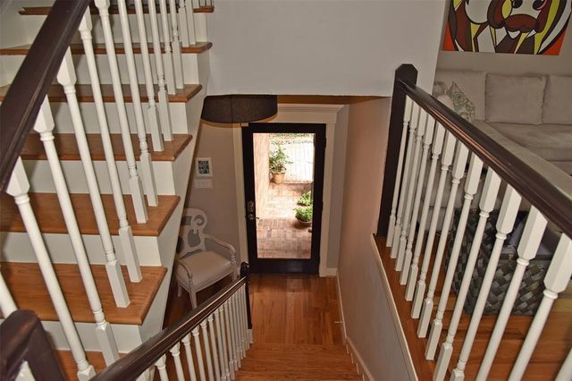 1802 Potomac D, Houston, TX 77057