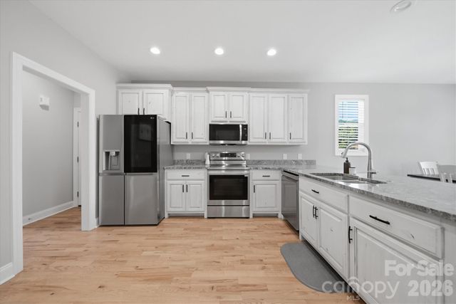 135 Maplewood Court, Hudson, NC 28638