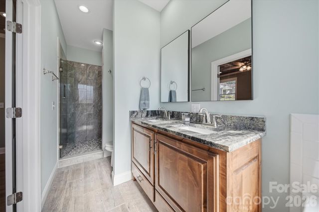 135 Maplewood Court, Hudson, NC 28638