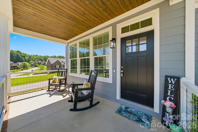 135 Maplewood Court, Hudson, NC 28638