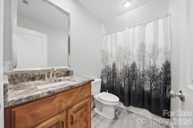 135 Maplewood Court, Hudson, NC 28638