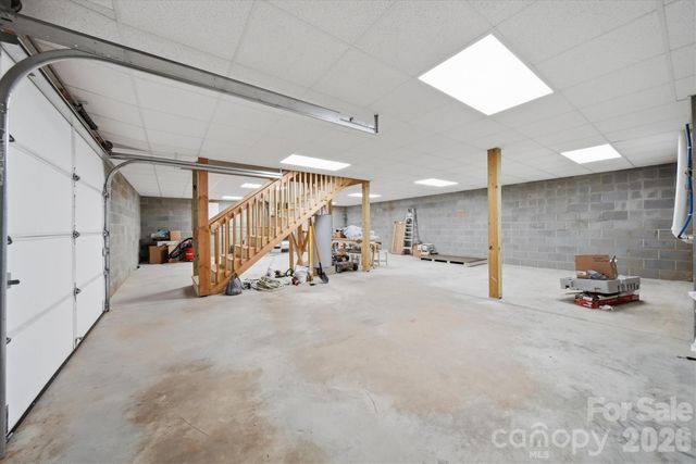 135 Maplewood Court, Hudson, NC 28638