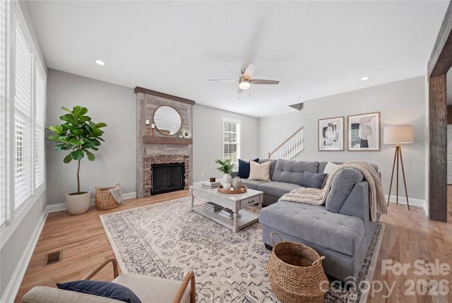 135 Maplewood Court, Hudson, NC 28638