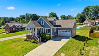 135 Maplewood Court, Hudson, NC 28638