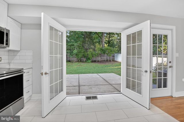4305 BEL PRE RD, Rockville, MD 20853