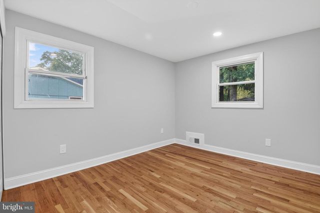 4305 BEL PRE RD, Rockville, MD 20853