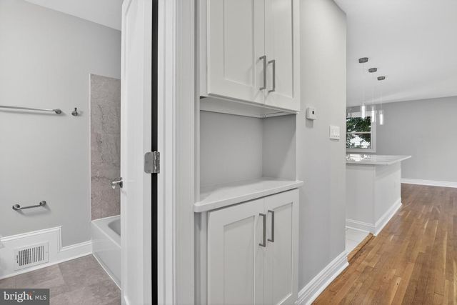 4305 BEL PRE RD, Rockville, MD 20853