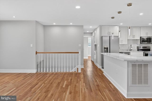 4305 BEL PRE RD, Rockville, MD 20853