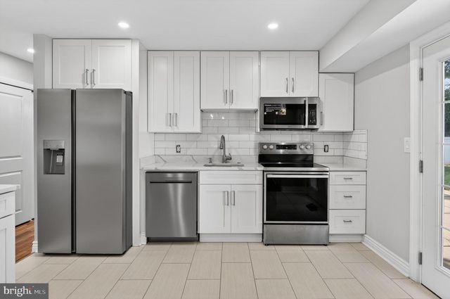 4305 BEL PRE RD, Rockville, MD 20853