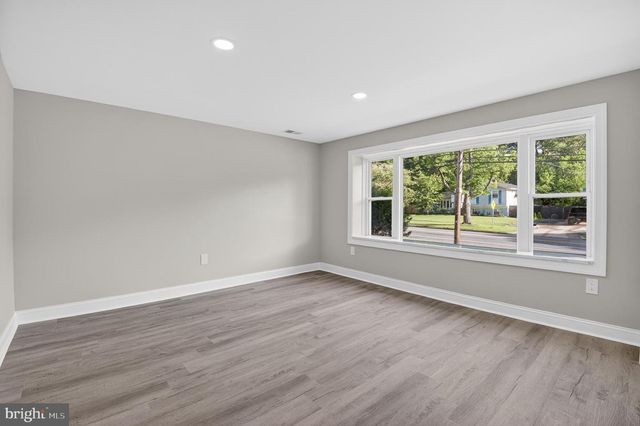 4305 BEL PRE RD, Rockville, MD 20853