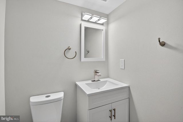 4305 BEL PRE RD, Rockville, MD 20853