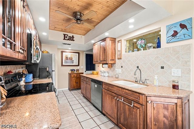 17880 Dracena CIR, North Fort Myers, FL 33917