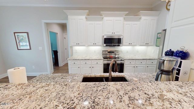 305 Summerfield Drive, Pikeville, NC 27863