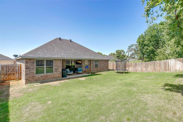123 Clover Circle, Weatherford, TX 76086