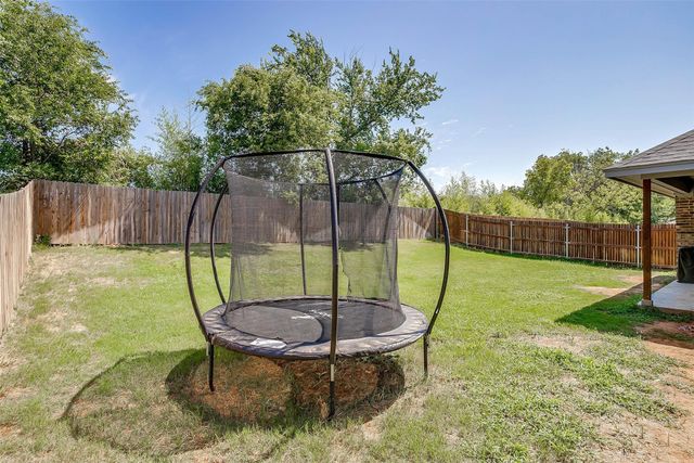 123 Clover Circle, Weatherford, TX 76086