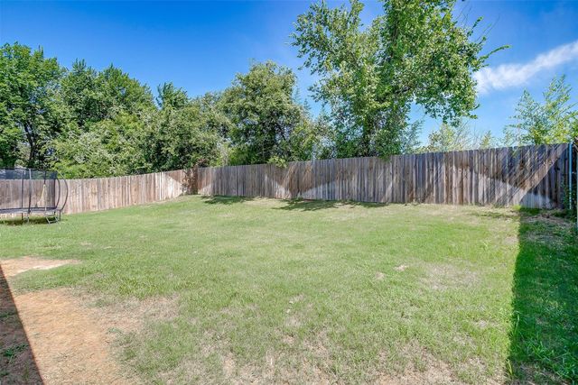 123 Clover Circle, Weatherford, TX 76086