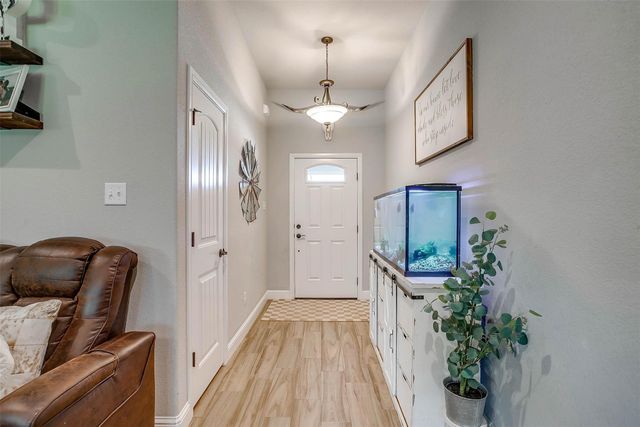 123 Clover Circle, Weatherford, TX 76086