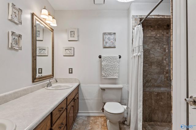 122 Brooks Lane, Somerville, AL 35670