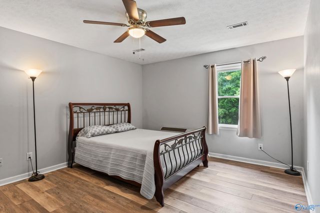 122 Brooks Lane, Somerville, AL 35670