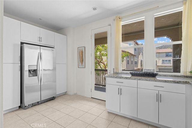 902 N Botanica Lane C, Azusa, CA 91702