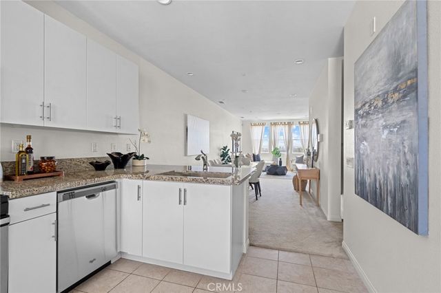 902 N Botanica Lane C, Azusa, CA 91702
