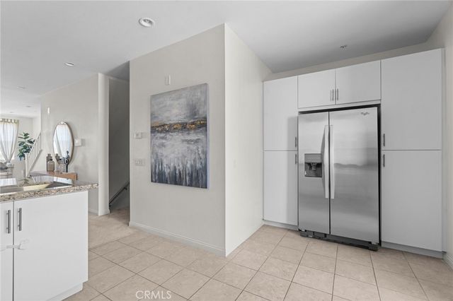 902 N Botanica Lane C, Azusa, CA 91702