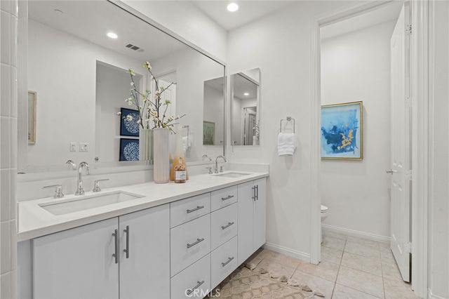 902 N Botanica Lane C, Azusa, CA 91702