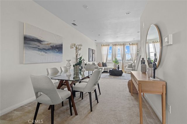 902 N Botanica Lane C, Azusa, CA 91702