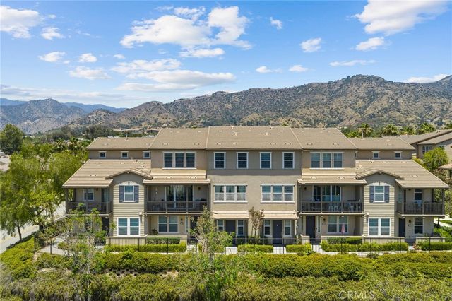 902 N Botanica Lane C, Azusa, CA 91702