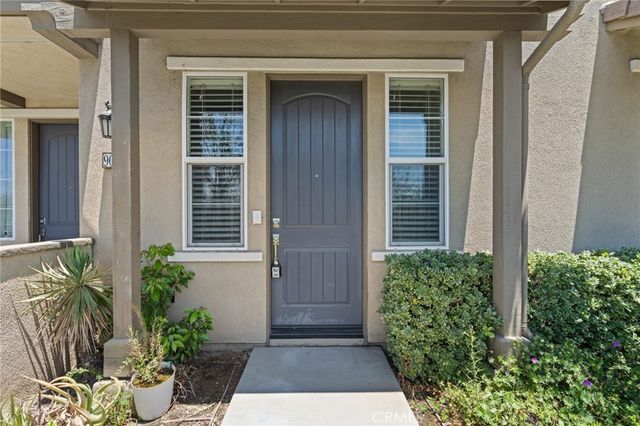 902 N Botanica Lane C, Azusa, CA 91702