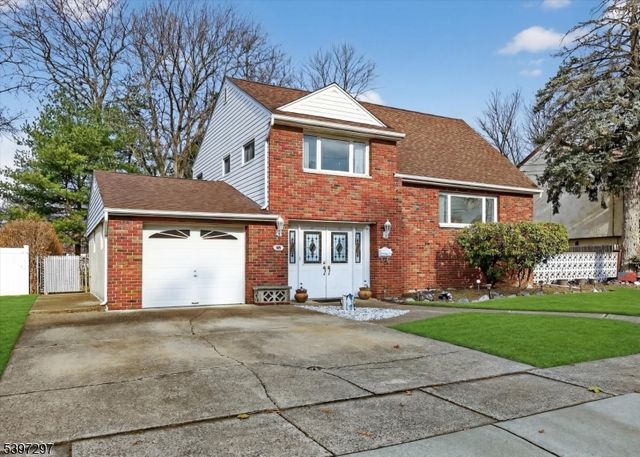 66 Jamros Ter, Saddle Brook Twp., NJ 07663