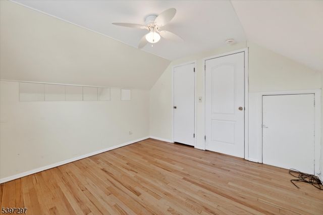 66 Jamros Ter, Saddle Brook Twp., NJ 07663