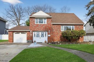 66 Jamros Ter, Saddle Brook Twp., NJ 07663