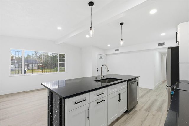 6606 N 30TH STREET, Tampa, FL 33610