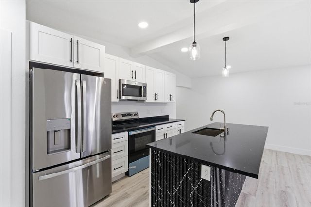 6606 N 30TH STREET, Tampa, FL 33610