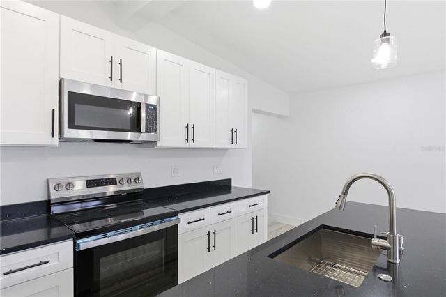 6606 N 30TH STREET, Tampa, FL 33610