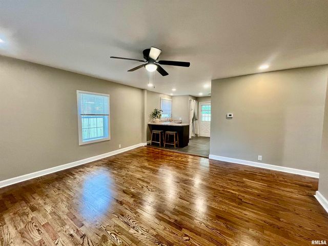 314 W 12TH Street, Metropolis, IL 62960