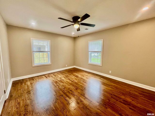 314 W 12TH Street, Metropolis, IL 62960