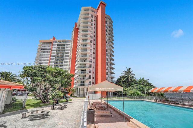 1351 NE Miami Gardens Dr 926E, Miami, FL 33179