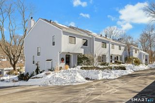 45 Ettl Lane 205, Greenwich, CT 06831