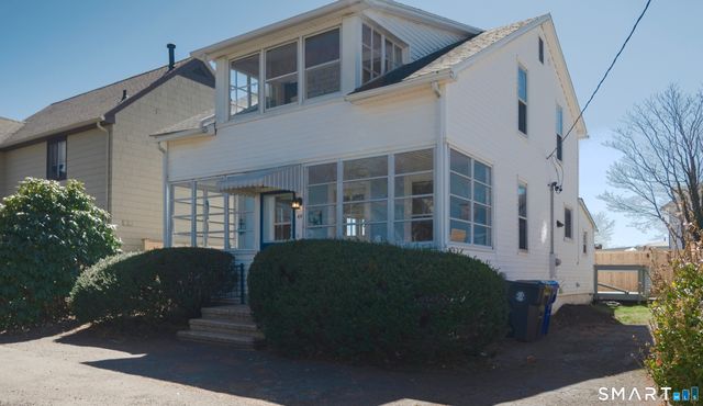 49 Sound View Heights, Branford, CT 06405