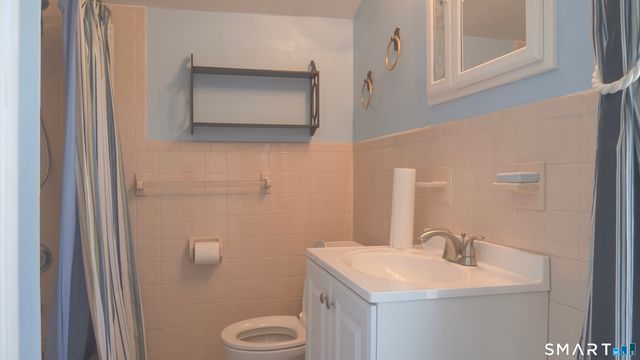 49 Sound View Heights, Branford, CT 06405