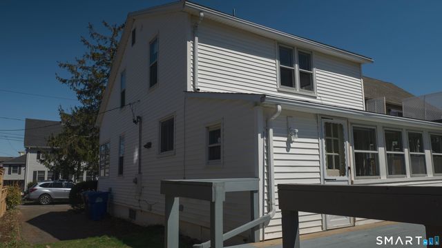 49 Sound View Heights, Branford, CT 06405